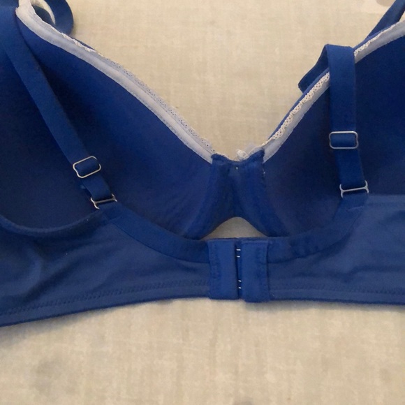 Victoria’s Secret bra - Picture 4 of 4